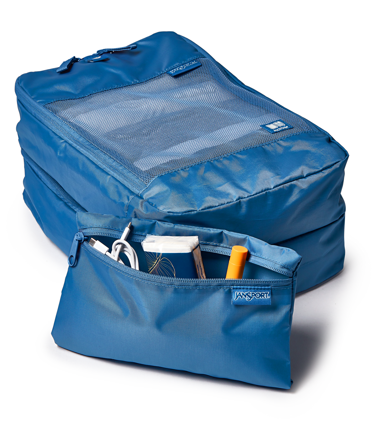 22-carry-on-luggage-packing-cubes-elemental-blue-set-m2 JS0A86DREW5-DET3.png